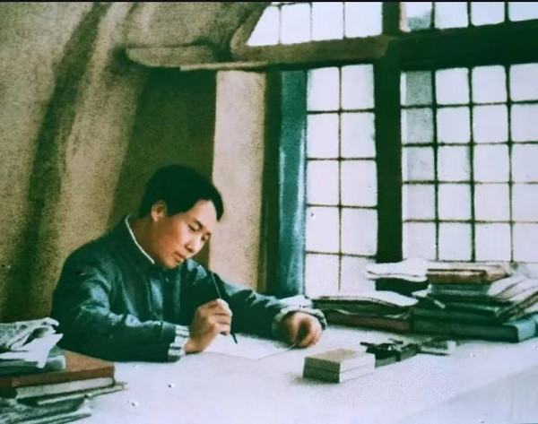 李克勤：根本、根基、根源：毛主席抓笔杆子究竟多厉害？