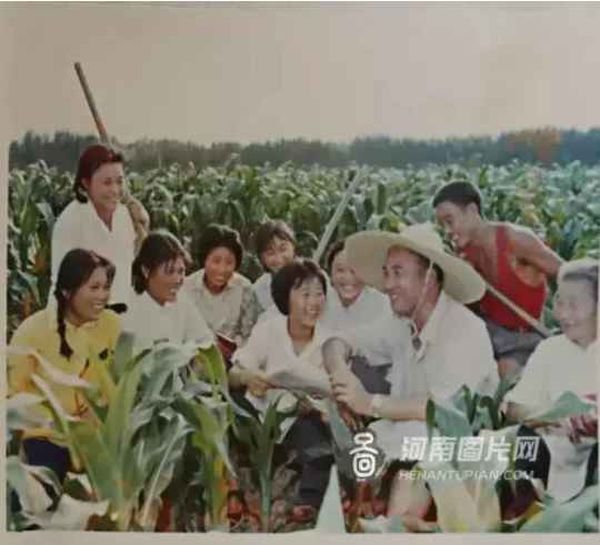 艰难奠基，新中国前三十年史诗般波澜壮阔的工业史（中）