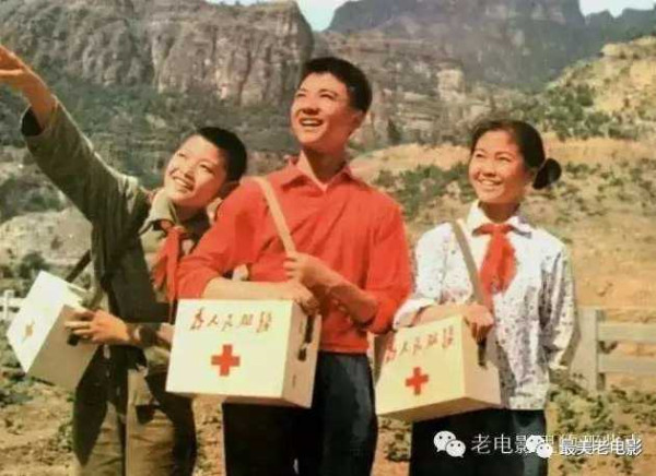 文革期间，中国拍过多少部电影 ？