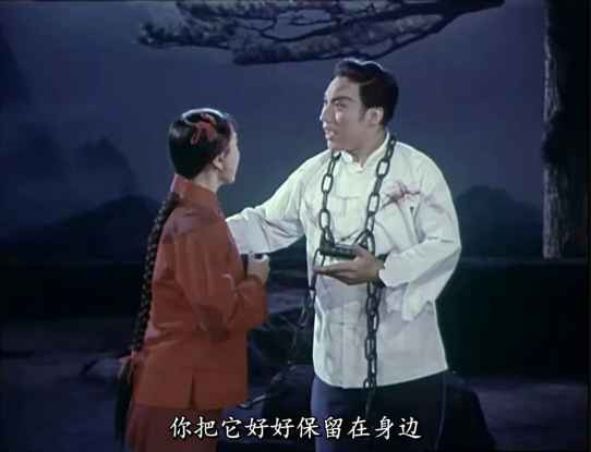 1970年革命现代京剧电影《红灯记》：无产者一生奋战求解放