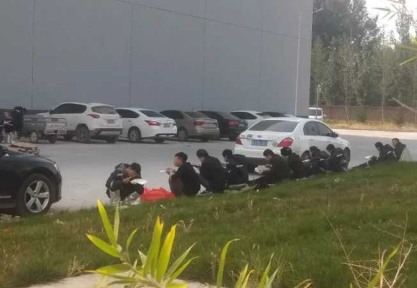 魏公仁:卧底仓库，实地拍摄，透视中国物流产业和物流工人