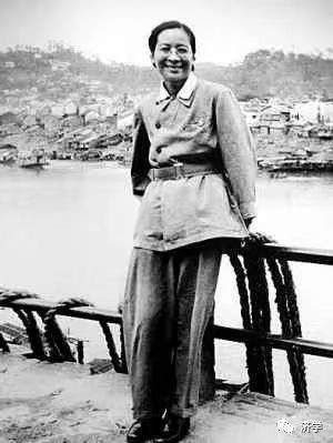 李克勤：当年唱“火车向着韶山跑”的人如今在干啥？