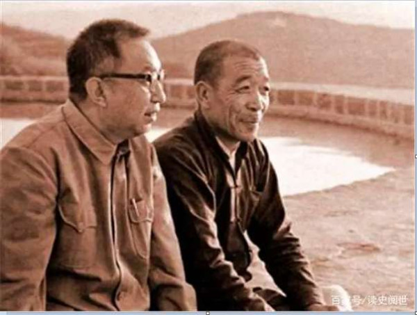 1977年，陈永贵副总理乘坐国产运十飞机，最后一次走出国门访问！