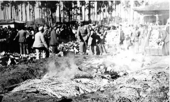 1950年2月24日，政务院总理周恩来发布《严禁鸦片毒品的通令》