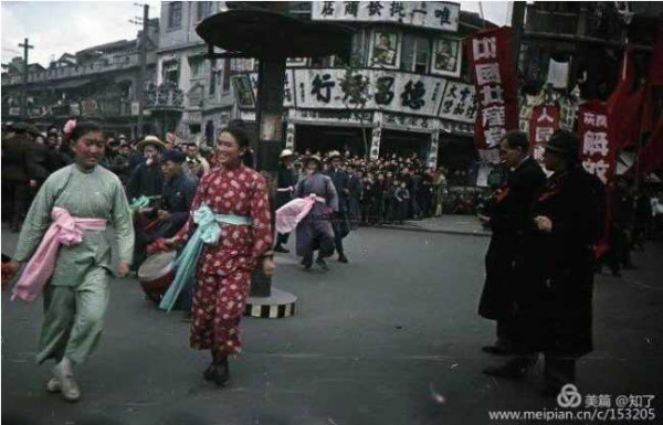 1949年5月27日上海解放了！