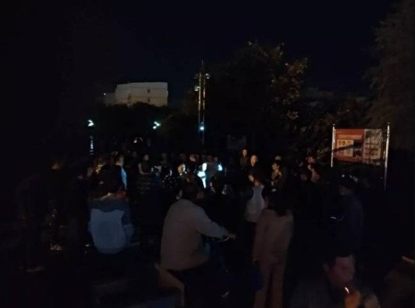 魏公仁:卧底仓库，实地拍摄，透视中国物流产业和物流工人