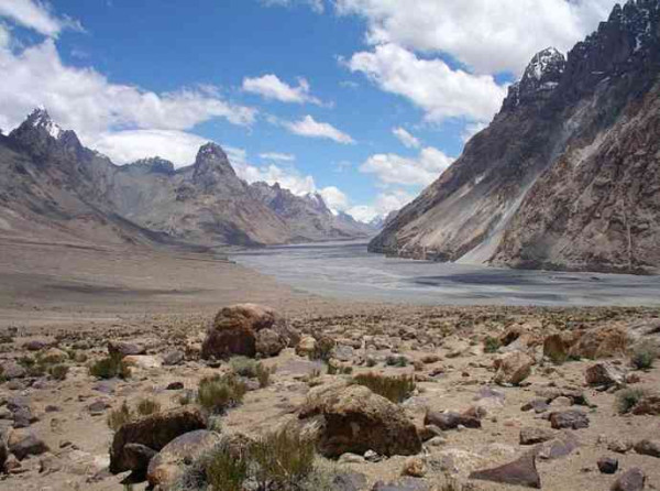 新藏公路——国防公路与中印战争