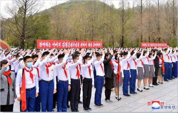 朝鲜各地少年团夏令营开营