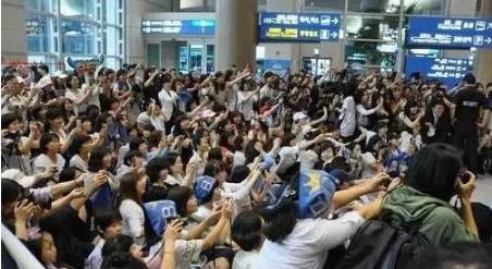 警惕！西方抛给中国的“奶头乐”已经到了不得不戳穿的时候了！