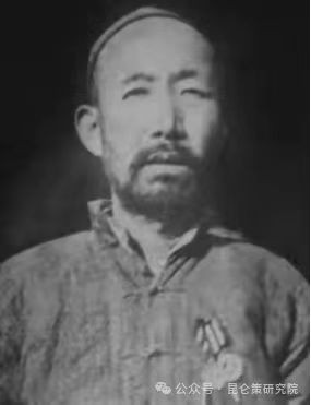 延梅：中国劳动人民永远高唱《东方红》