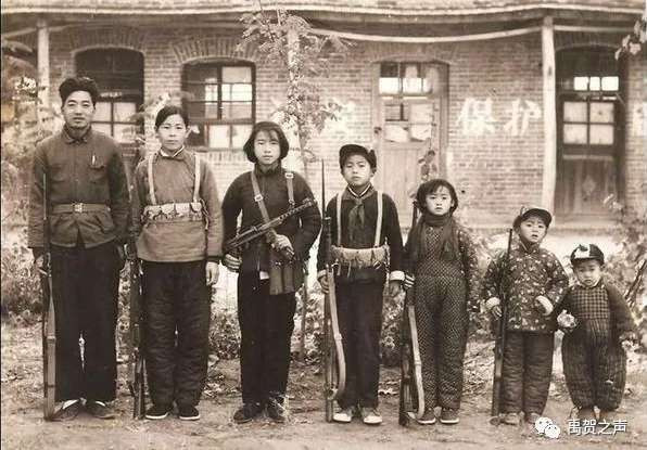 重读毛选第五卷，我恍然大悟……