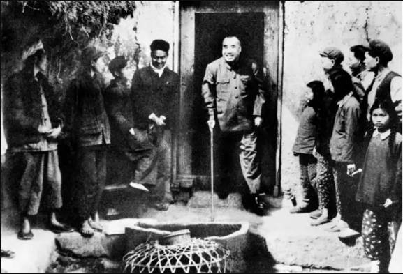 缅怀朱德诞辰134周年：共产党人要求自己比要求别人要严格一些