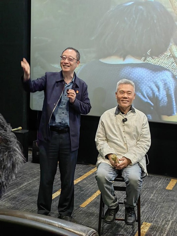 胡澄：致敬“司马南式”的苦难
