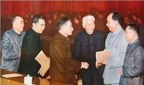 陈立旭：一国两制源自于毛主席的一纲四目