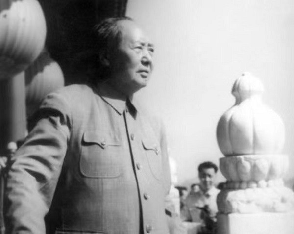 毛远新回忆：毛主席谈控制人口