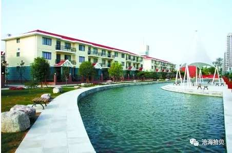 以毛泽东思想为指针坚定不移走社会主义道路的楷模