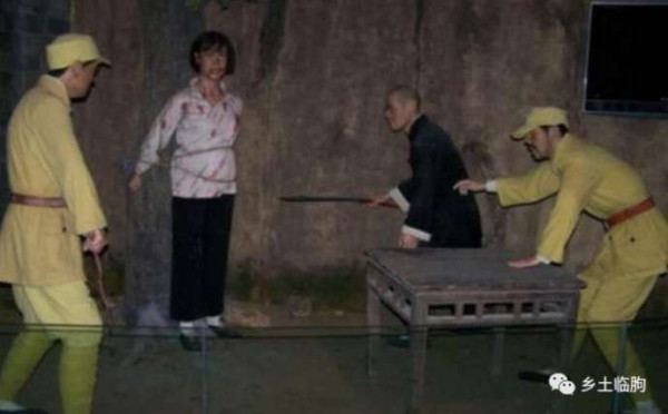 血腥的屠杀，残忍的报复