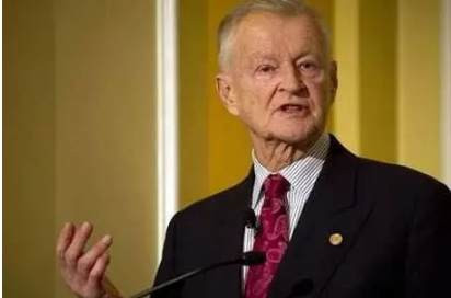 警惕！西方抛给中国的“奶头乐”已经到了不得不戳穿的时候了！