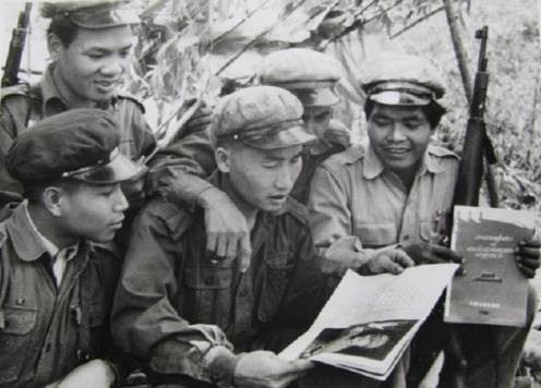 毛泽东晚年是改变中国和世界面貌的政治家