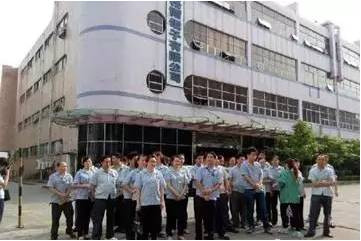 “人民”法院公判大会审判8名违法讨薪者（综合）