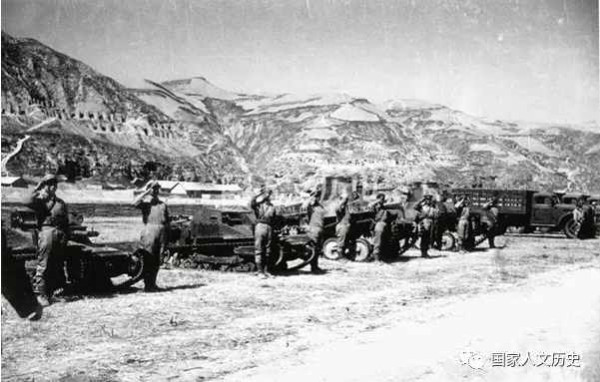 中国人民解放军为何能在一年多的时间内收复延安？