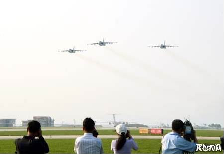 元山国际友谊航空节•２０１６在元山市举行
