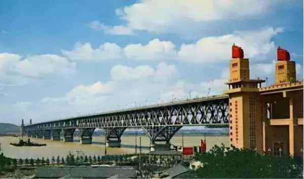 南京长江大桥建设实况美照流出，美呆了！