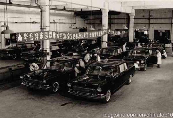 庆五一，新中国工程掠影