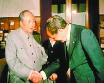 毛泽东晚年是改变中国和世界面貌的政治家