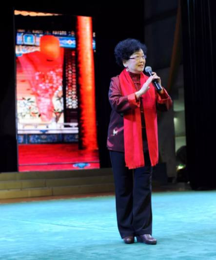 南街村隆重举行纪念毛主席诞辰125周年活动