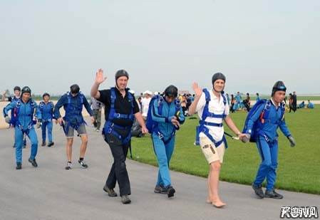元山国际友谊航空节•２０１６在元山市举行