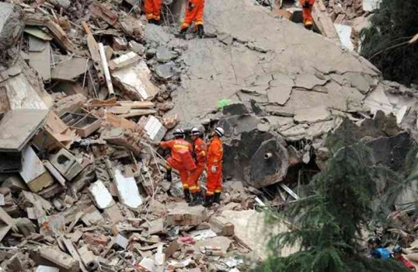 张宏良:道德崩溃是房倒桥塌的根本原因