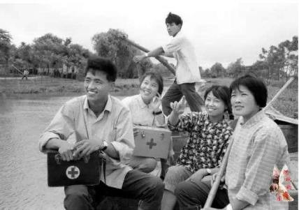 张宏良：农村有多少患病老人是被“药儿子”“绳儿子”和“水儿子”收走的，有谁统计过？