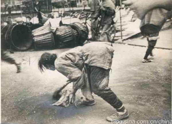 超级工程一览：民国范儿——姜文这番话，为何让公知张鸣勃然大怒？