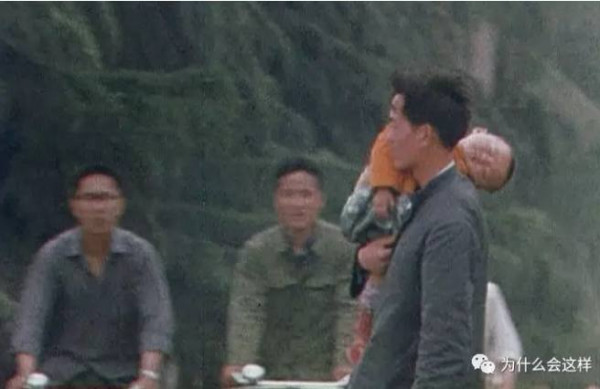 从一部被禁的纪录片，看真实的中国！