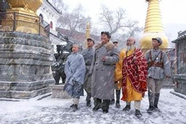 佛说毛泽东：“全心全意为人民服务”照亮了全世界