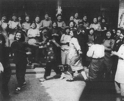 【铁的事实】毛主席将鬼变成人，从新中国的妓女改造说起