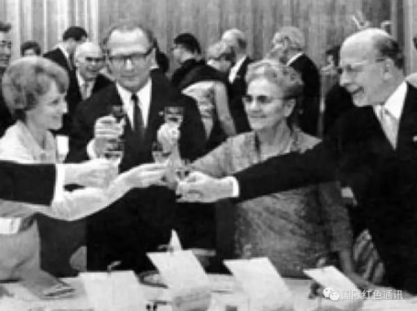 德国马列主义党论资本主义复辟