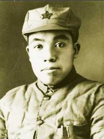 70年前的今天，新疆和平解放！