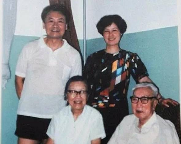 2005年，江西政府收到一封特殊来信：毛泽民遗孀朱旦华的“遗嘱”