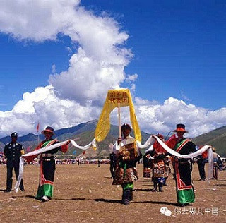 张宏良：目前藏族等少数民族的文明素质确实高于汉族