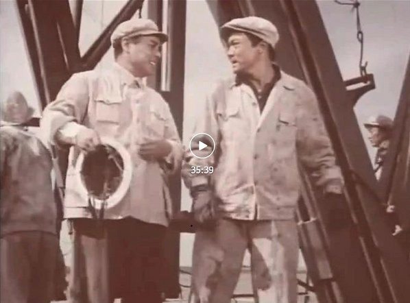 王进喜:扛红旗, 你叫我当英雄; 出事了, 你叫我当狗熊?不!我不趴下!