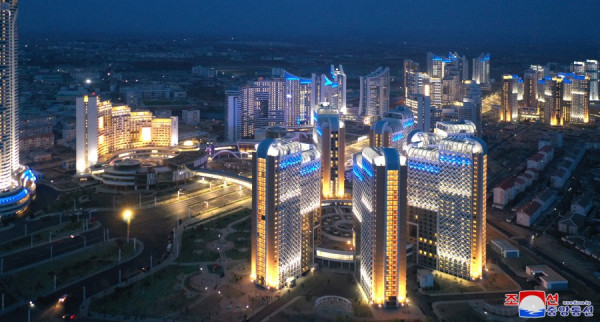 朝鲜首都平壤的夜景日新月异