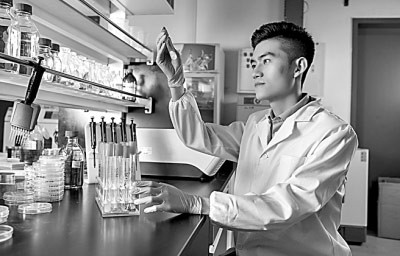 人工合成酵母染色体 打破生命与非生命界限