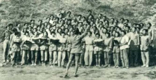 用血与泪写下的《黄河大合唱》：民族灾难、抗战血性不能被过度娱乐化