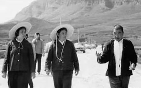 李克勤|清官远比不了做好事的好干部:陈永贵副总理李素文副委员长好在哪?