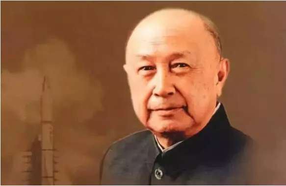 中国博士梦想为“伟大的美军”服役惨遭拒绝,网友怒斥:他侮辱了科学家一词