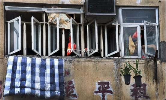 看下香港的笼屋