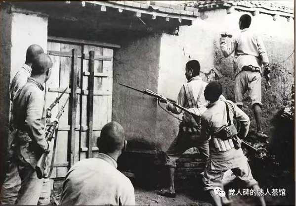 看不得群众受苦，这才是真正的共产党员！