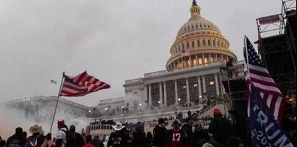 申鹏：电影中的美国，现实中的美国